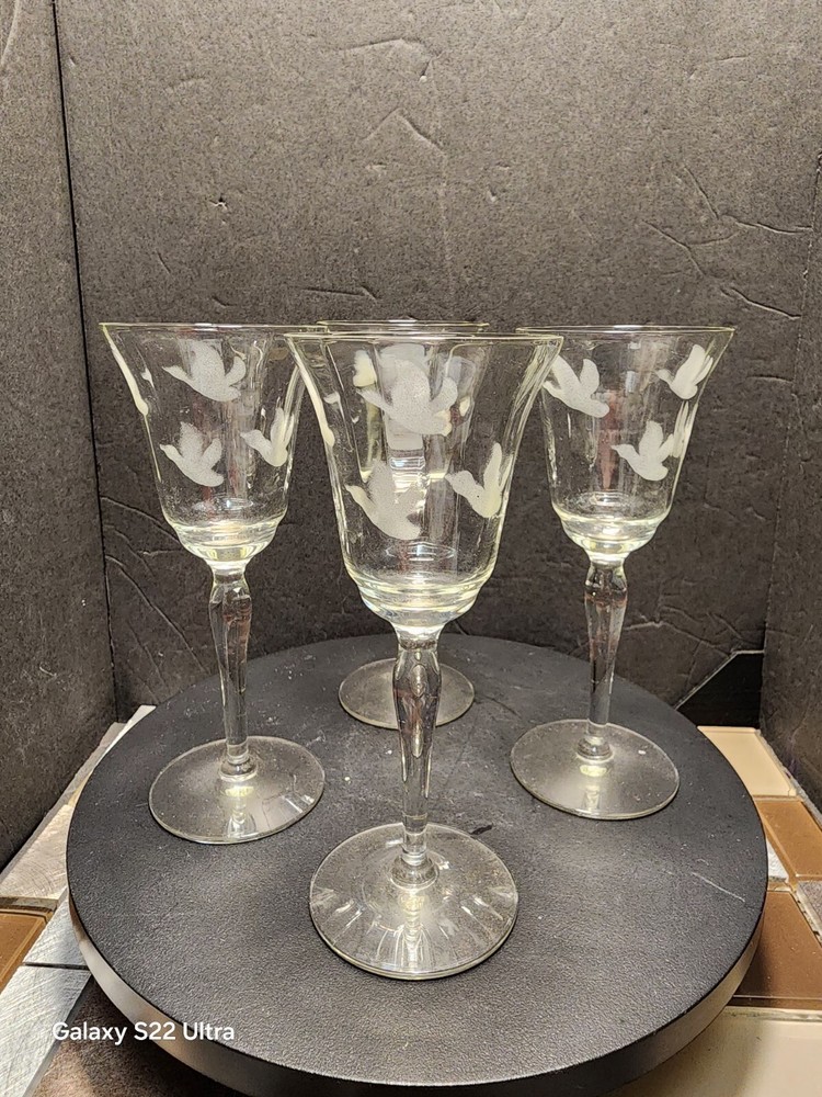 Set of 4 Vintage Art Deco Birds Etched Crystal Wine,Christmas Gift Sale-image