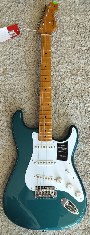 Fender Vintera® II '50s Stratocaster®, Maple Fingerboard, Ocean Turquoise