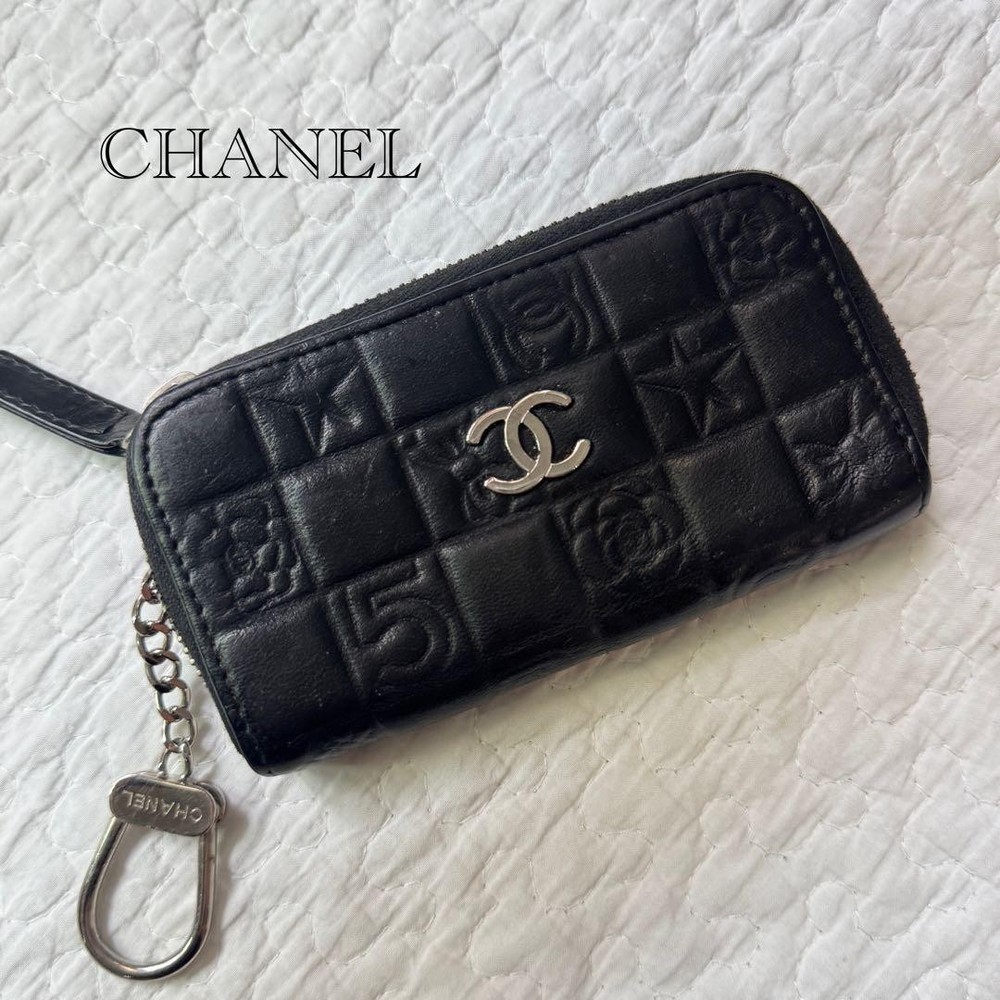 CHANEL Black Lambskin Coin Case with Key Ring and Silver-Tone Hardware Featuring Iconic CC Logo  