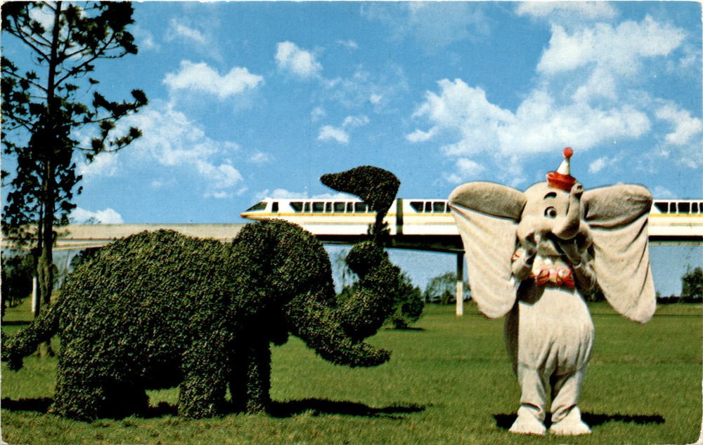 Walt Disney World, Topiary Lane, Magic Kingdom, Monorail, Walt Disney Postcard