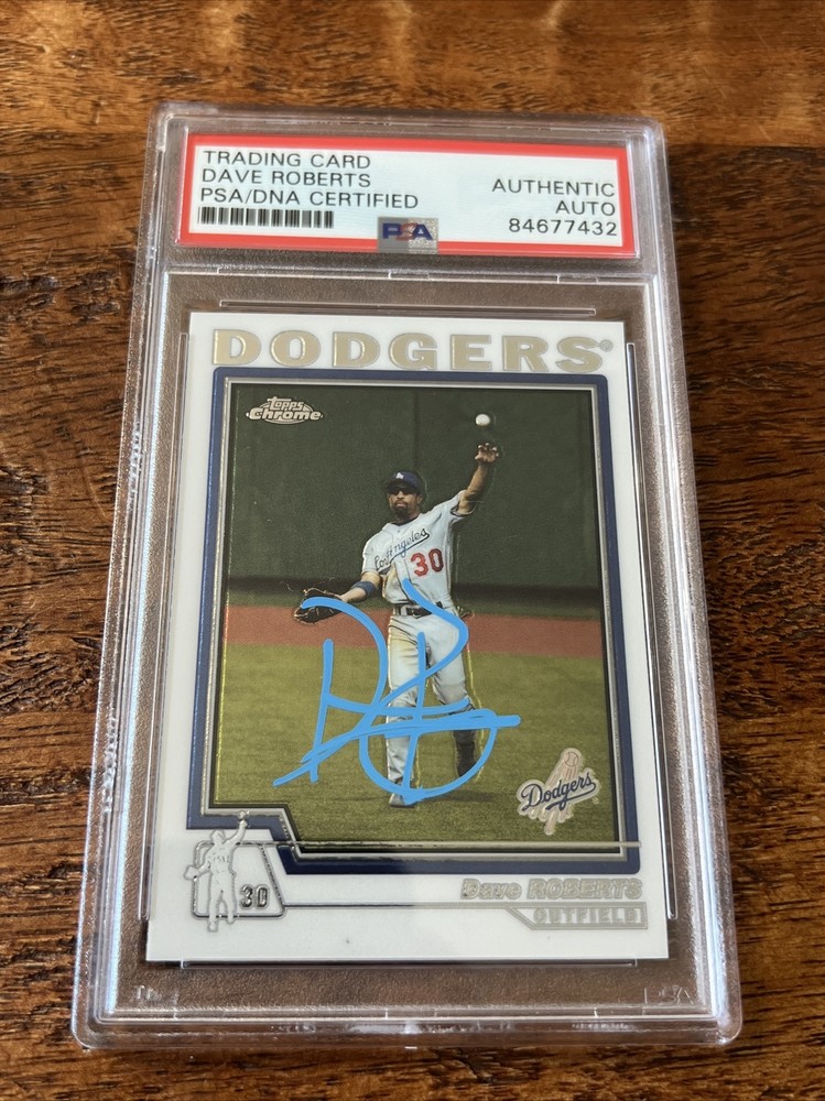 Dave Roberts IP Signed Topps Chrome Card PSA DNA Coa Slab Autographed Dodgers