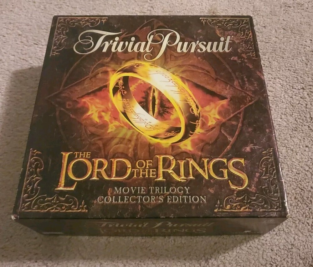Trivial Pursuit Lord of the Rings Movie Trilogy Vintage 2003 W/ Ring