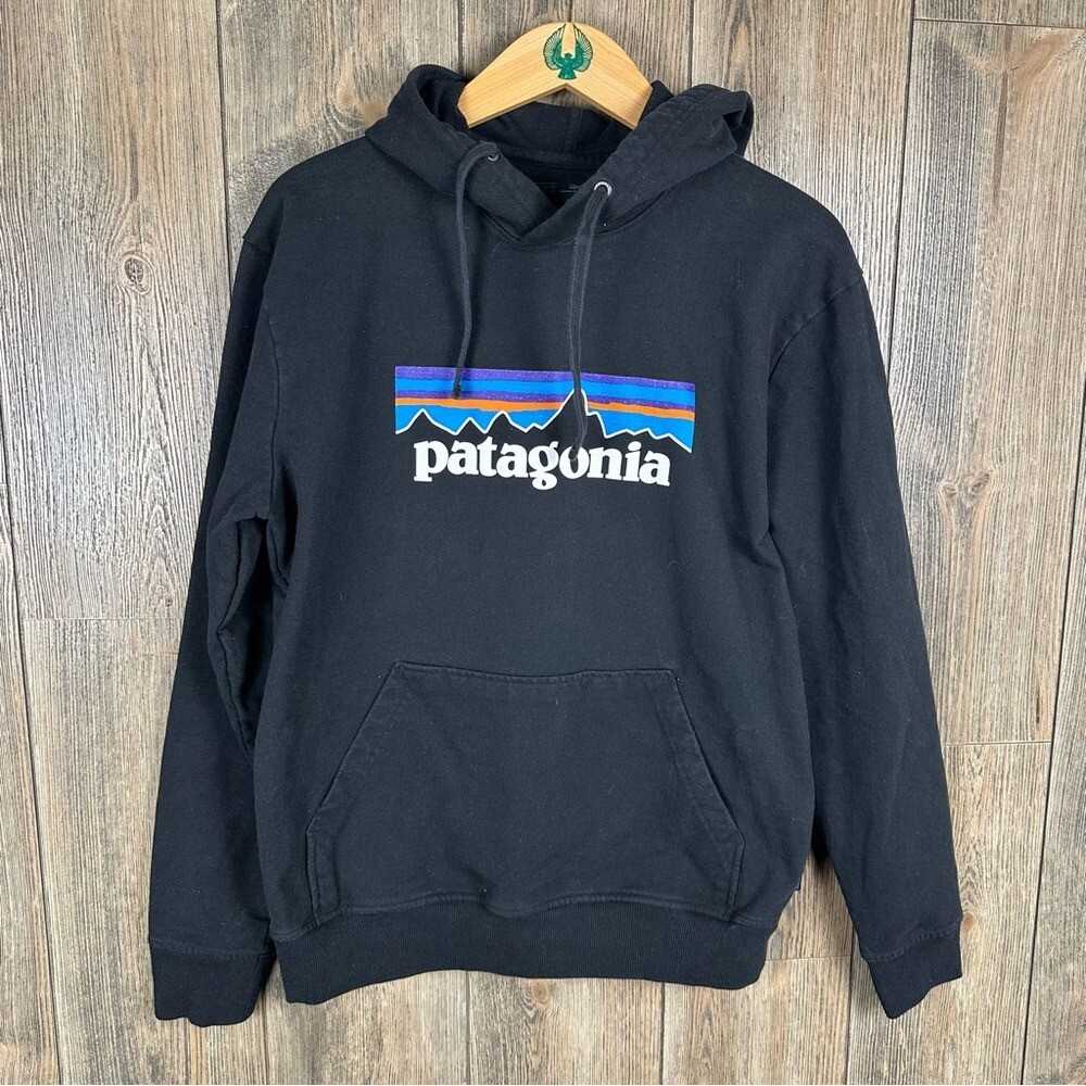 Patagonia P-6 Logo Uprisal Hoody Men's Size Medium Black