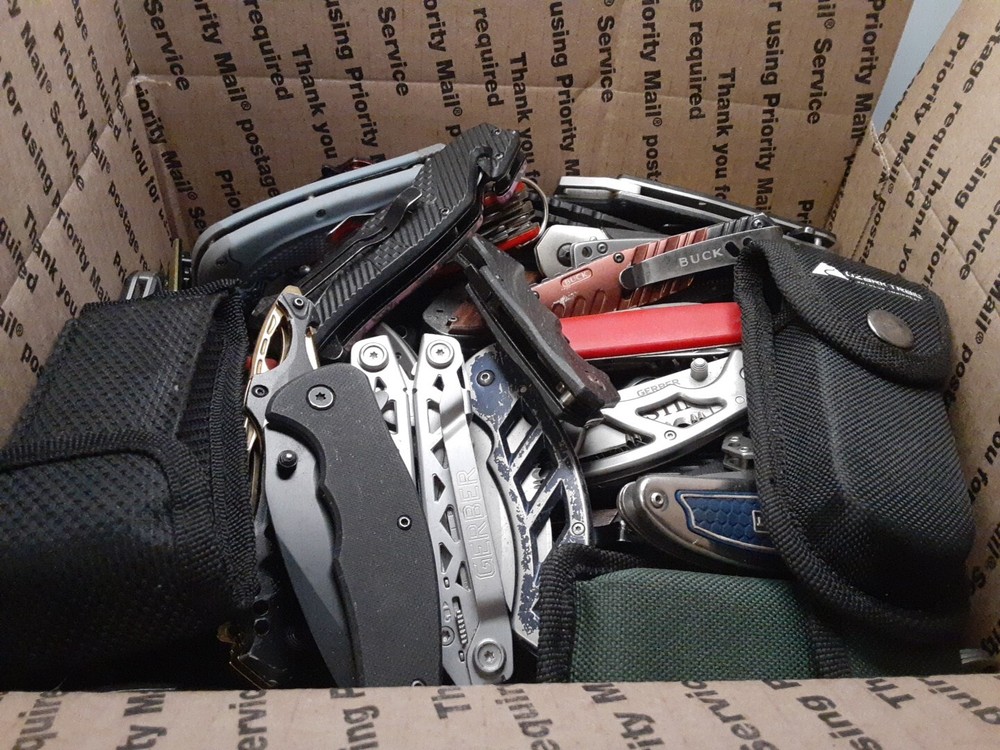 Lot Of 90 Folding Pocket Knives & Multi Tools 25lbs Various Condition & Brands a