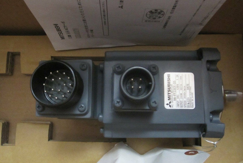 1PC New Mitsubishi Servo Motor HC-FF23CY-S5 1 year warranty