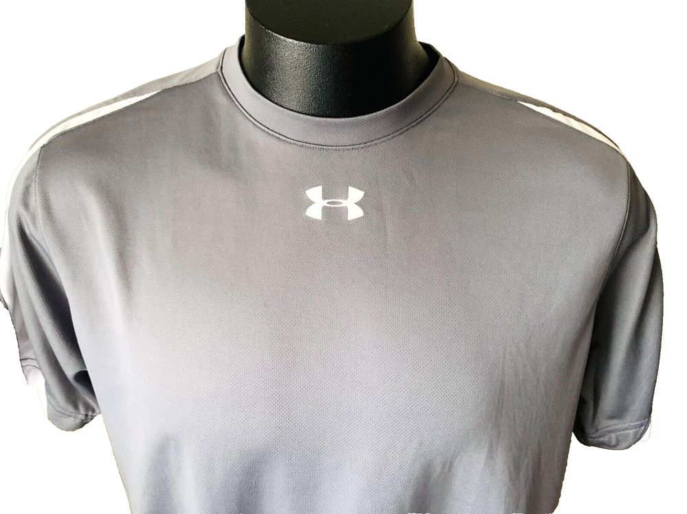 Under Armour Mens Shirt Large Gray Lightweight Gym Heat Gear  Adult