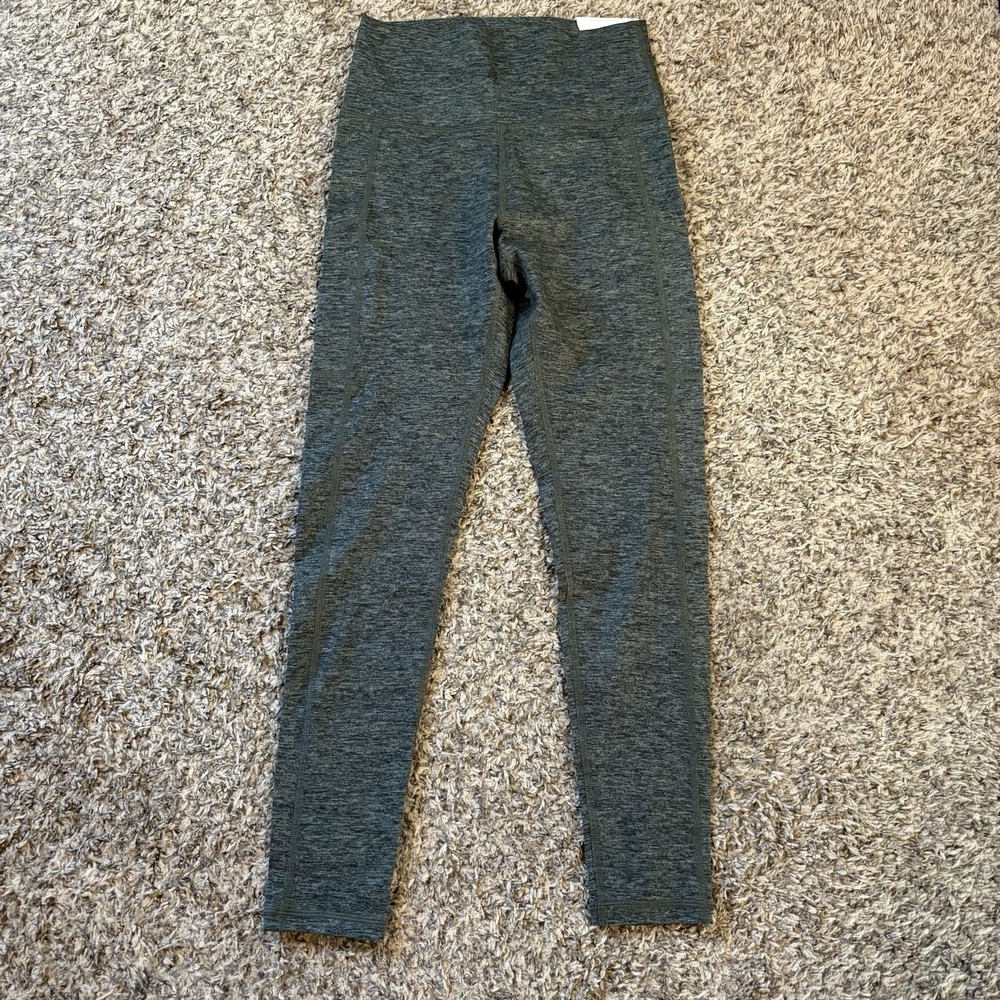 Aerie Offline High Rise Hugger Legging Women's Medium Green Athleisure NWT