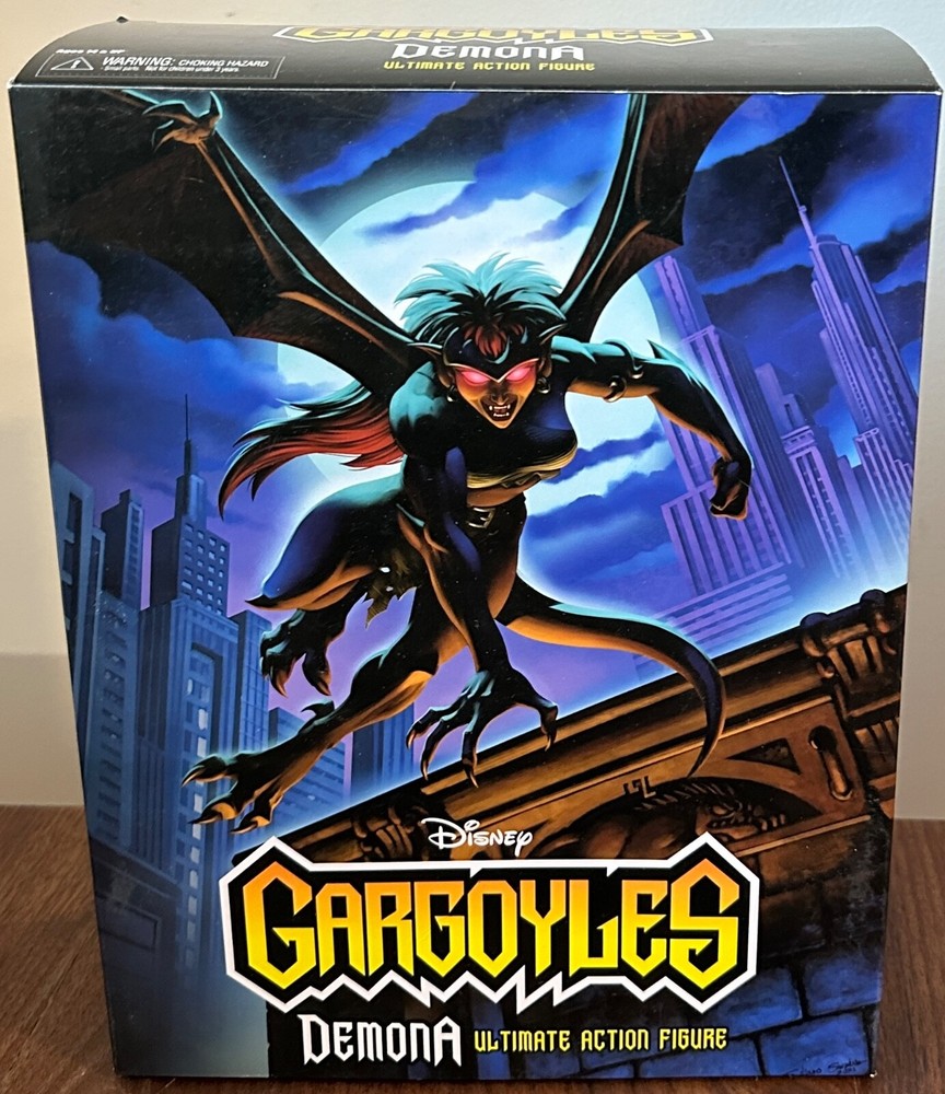 NECA Demona Gargoyles Ultimate Figure Target Exclusive Damaged Box New T9