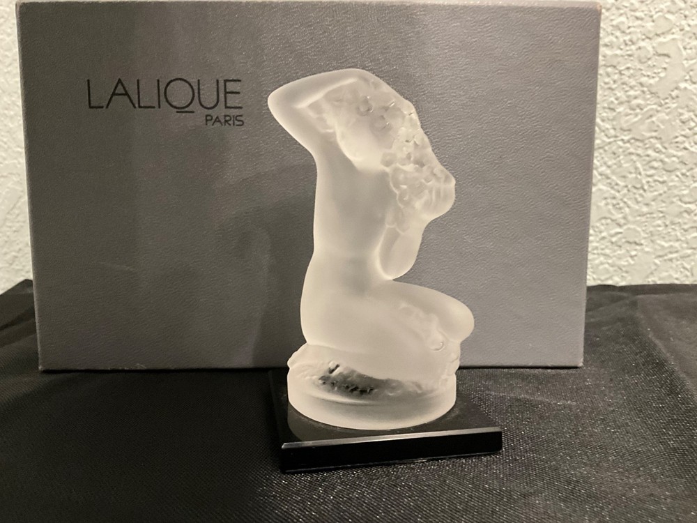 Vintage Lalique frosted 