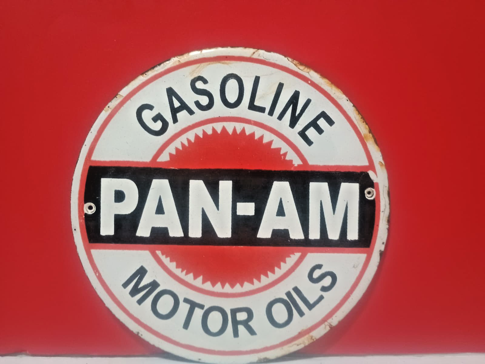 VINTAGE PAN AMERICAN GASOLINE MOTOR OILS PORCELAIN ENAMEL METAL SIGN SIZE 6
