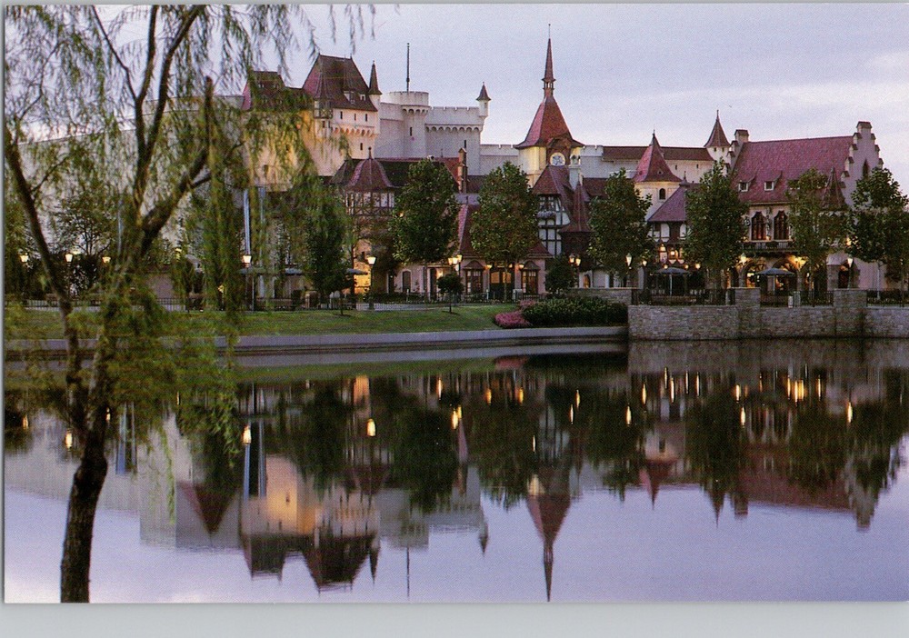 1982 Walt Disney World Epcot Center Germany World Showcase Unposted Postcard