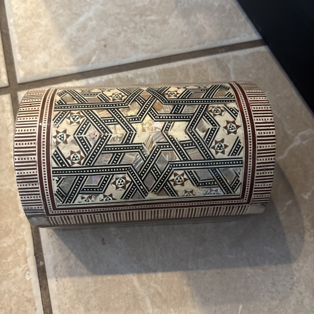 Vintage Handmade Star Design Mother of Pearl Mosaic Wooden Lined Jewelry Box