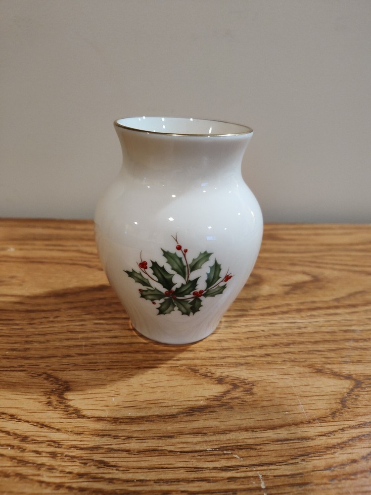 Lenox Holiday Christmas Holly Small Vase 5