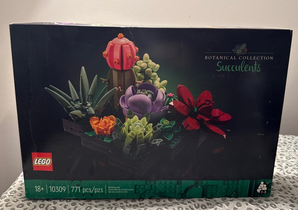 LEGO 10309 Botanical Succulents Building Set for Adults 771 Pieces New Sealed 18+
