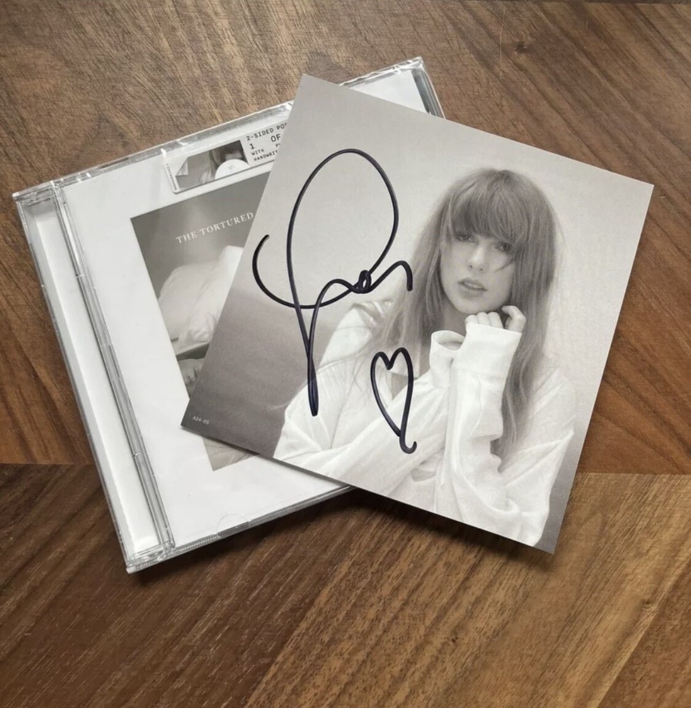 Taylor Swift The Tortured Poets Department CD Hand Signed Photo Card + Heart ❤️