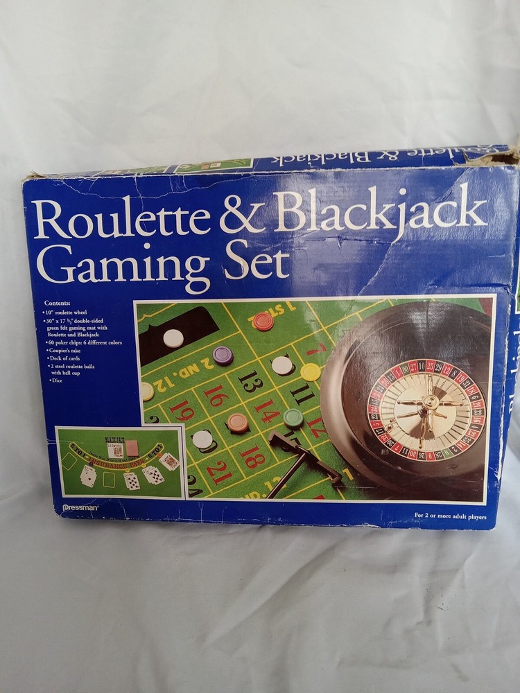 Roulette & Blackjack Gaming Set Pressman Toy Corp 1995 Complete Box Damage