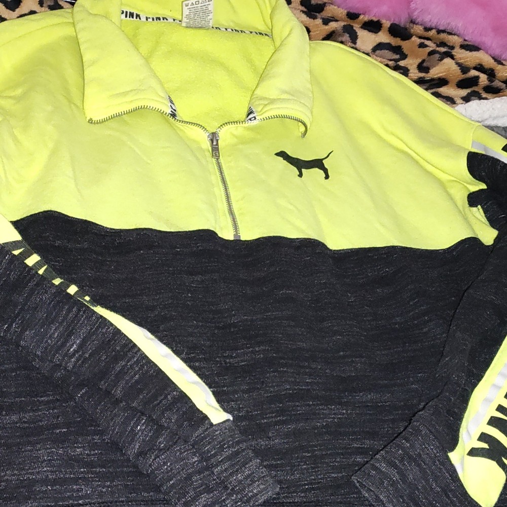 PINK Victoria's Secret Colorblock 1/4 Zip Sweatshirt Yellow Black Dog Logo L