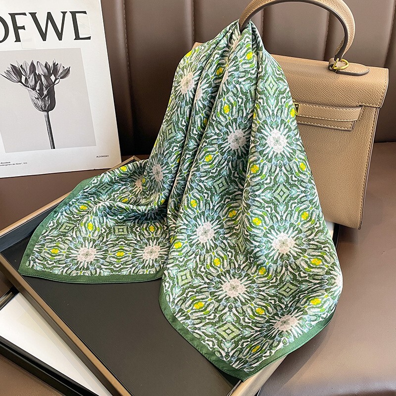 100% Silk Mulberry 26