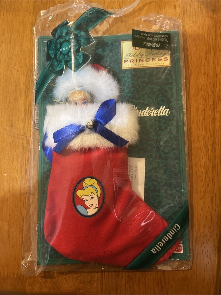 DISNEY'S HOLIDAY STOCKING PRINCESS DOLL CINDERELLA  NEW IN Opened PACKAGE