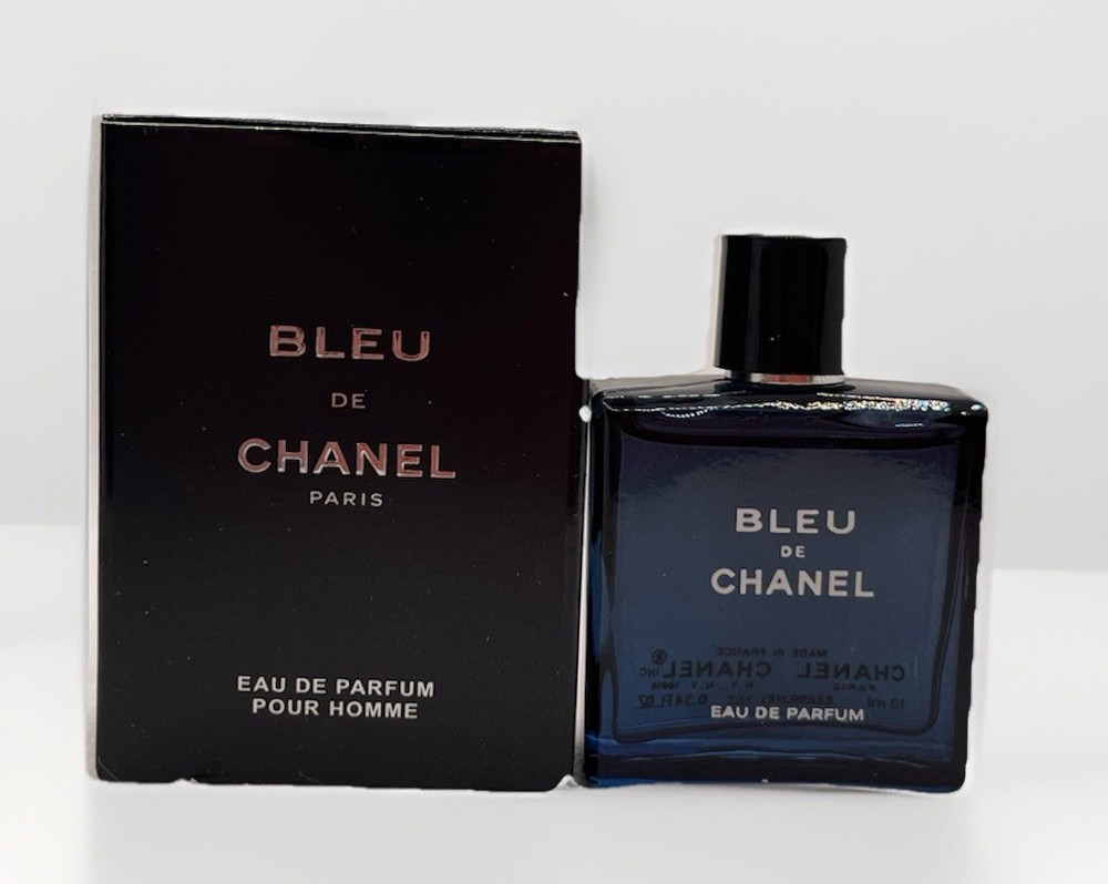 Bleu de CHANEL Eau de Parfum 10 ML Mini Bottle, Splash, Travel Size.