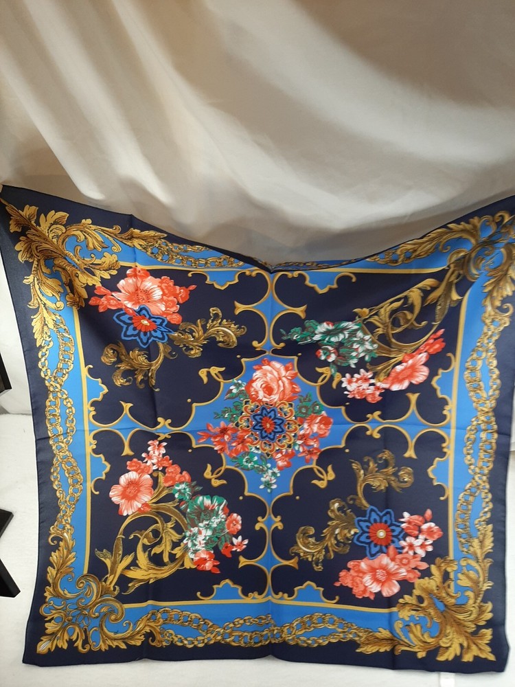 Berkshire Made In Italy Polyester Floral Chains Scarf Vintage Square Blues Pinks