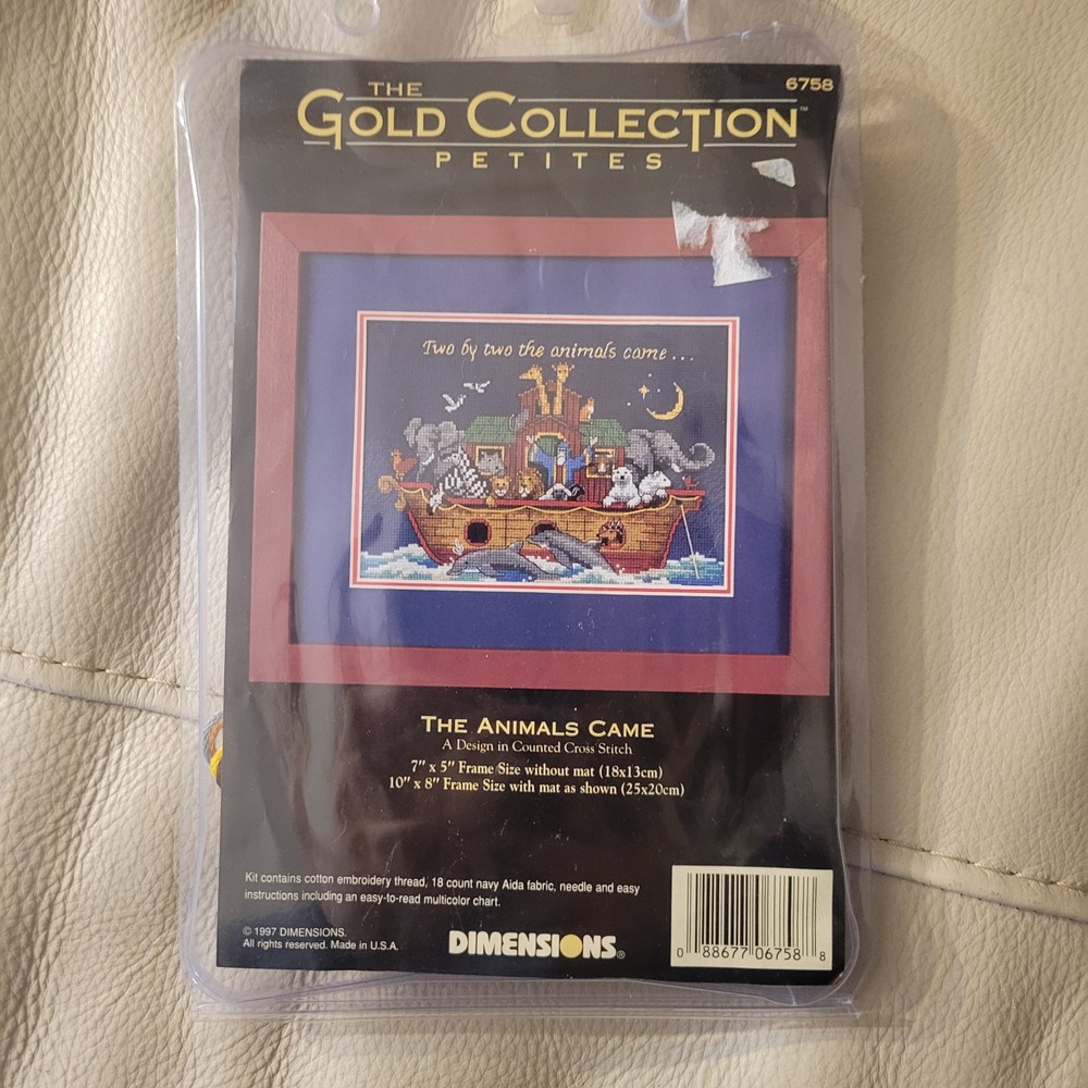 The Gold Collection Petites DImensions Kit 6926 The Animals Came
