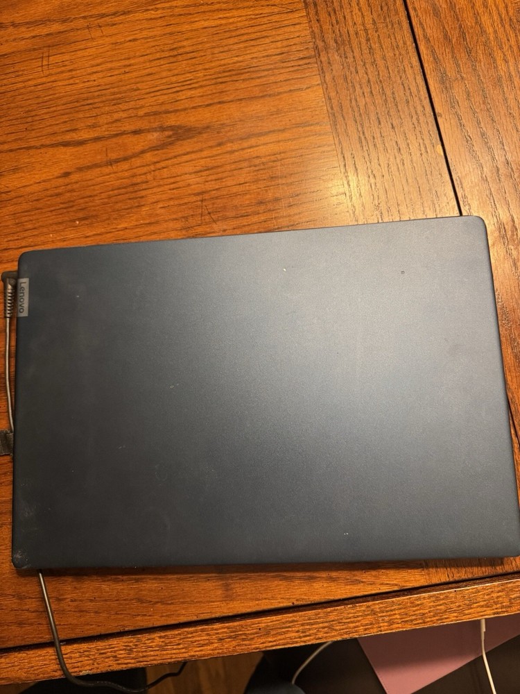 Lenovo IdeaPad 330S-15IKB 15.6-Inch Laptop with Intel Processor