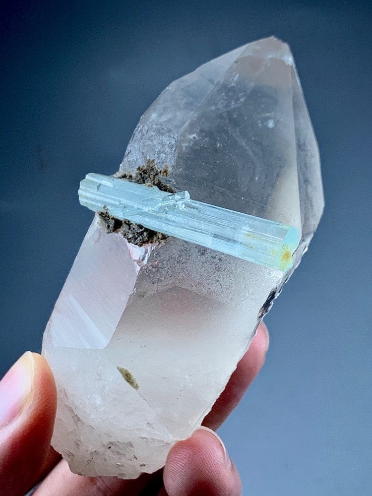 159 GM Aquamarine Crystal Hosted On Quartz Matrix Specimen From Skardu Pakistan