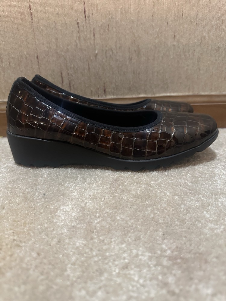 Josef Seibel Womens Brown Crocodile Leather Loafers Size 39 US 8