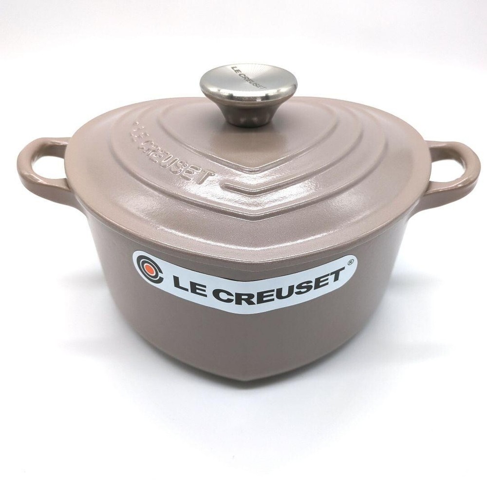 Le Creuset 20cm Sisal Greige Heart Cocotte Pot Brand New