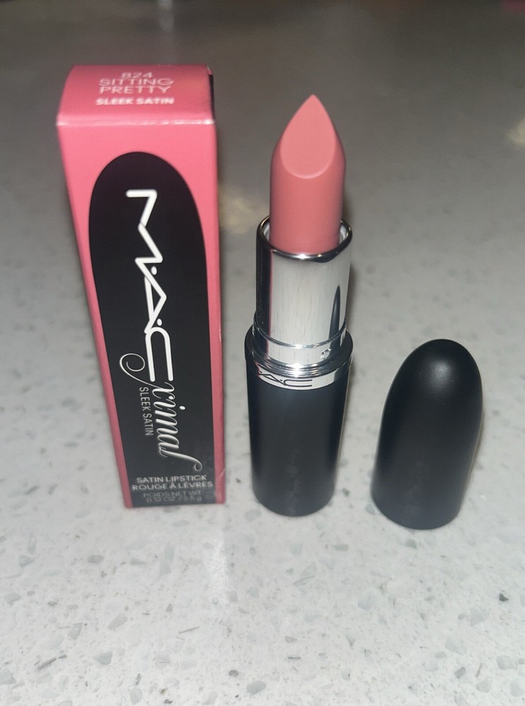 MACximal Satin Lipstick in Sleek Satin Shade 824 Sitting Pretty #446