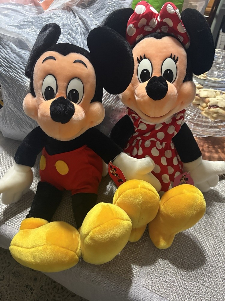 Vintage Mickey and Minnie Mouse 20’’ Plush Tokyo Disneyland