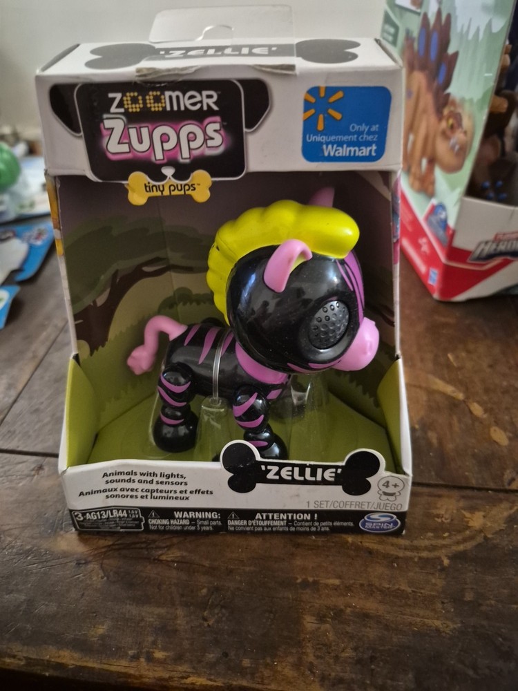 Zoomer Zupps Safari Pets Interactive Zebra 