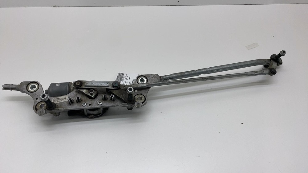 2011-2018 Porsche Cayenne Wiper Motor & Linkage Assembly
