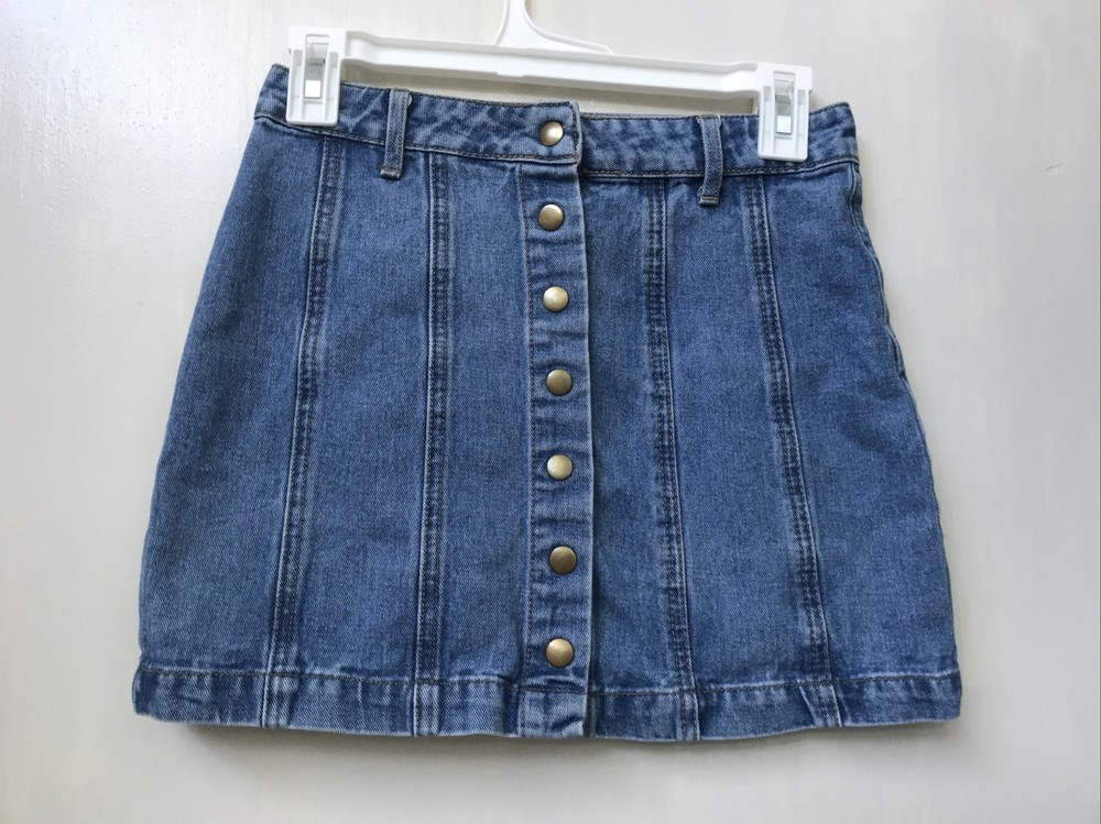 Forever 21 Womens Snap Front Denim Skirt Size Small Waist 26
