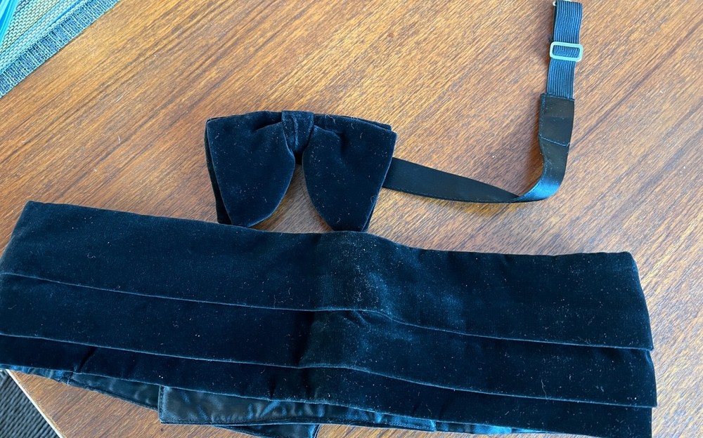 Vintage St Michael velvet cummerbund and bow tie set