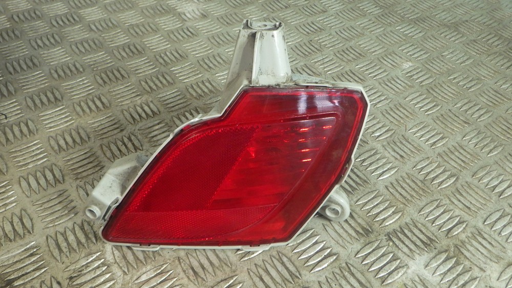 Mazda CX5 passenger side rear fog light KD77 51 660A