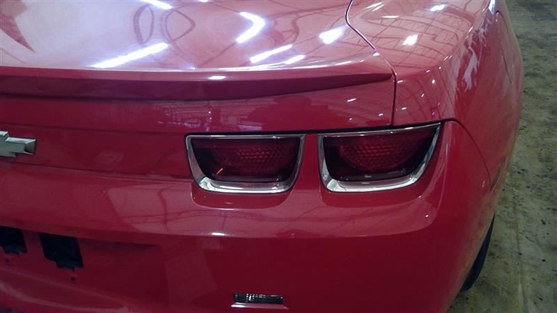 Passenger Tail Light for 2010-2012 Camaro Without Rally Sport Package Right Side 5949442  