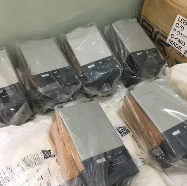 SR New original pneumatic pump SR10015D-A2 UPS or DHL fast delivery