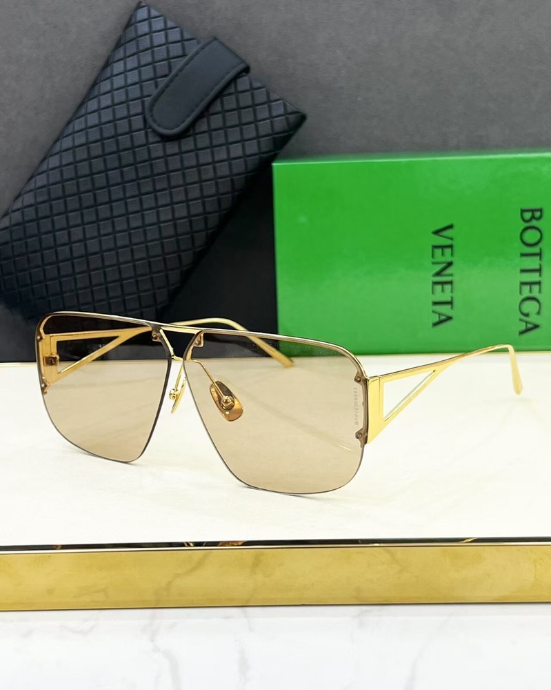 Bottega Veneta BV1065S Gold/Yellow (005) Sunglasses