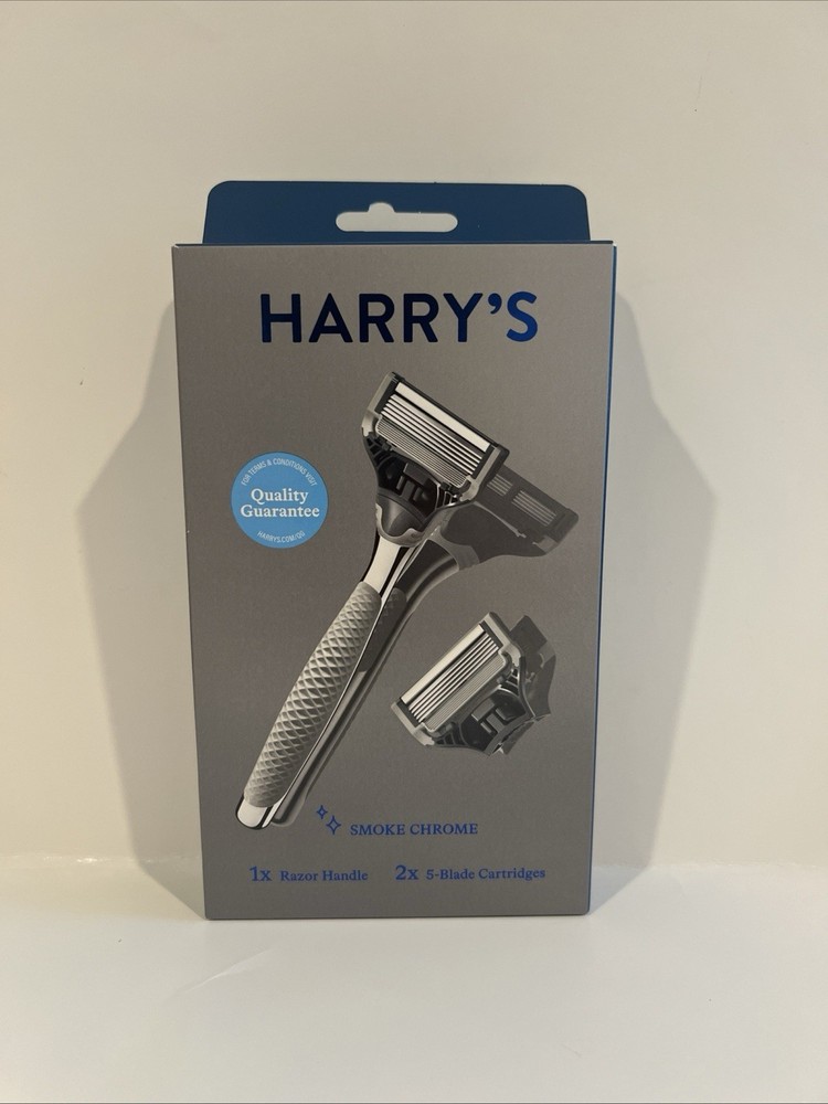 *Harry's Smoke Chrome Men's Razor 1 Razor Handle + 2 Razor Blade Refills
