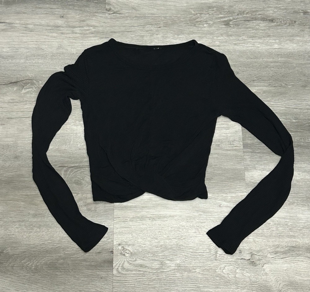 Alo Yoga Cover Long Sleeve Twist Front Cropped Top Black Women’s XS