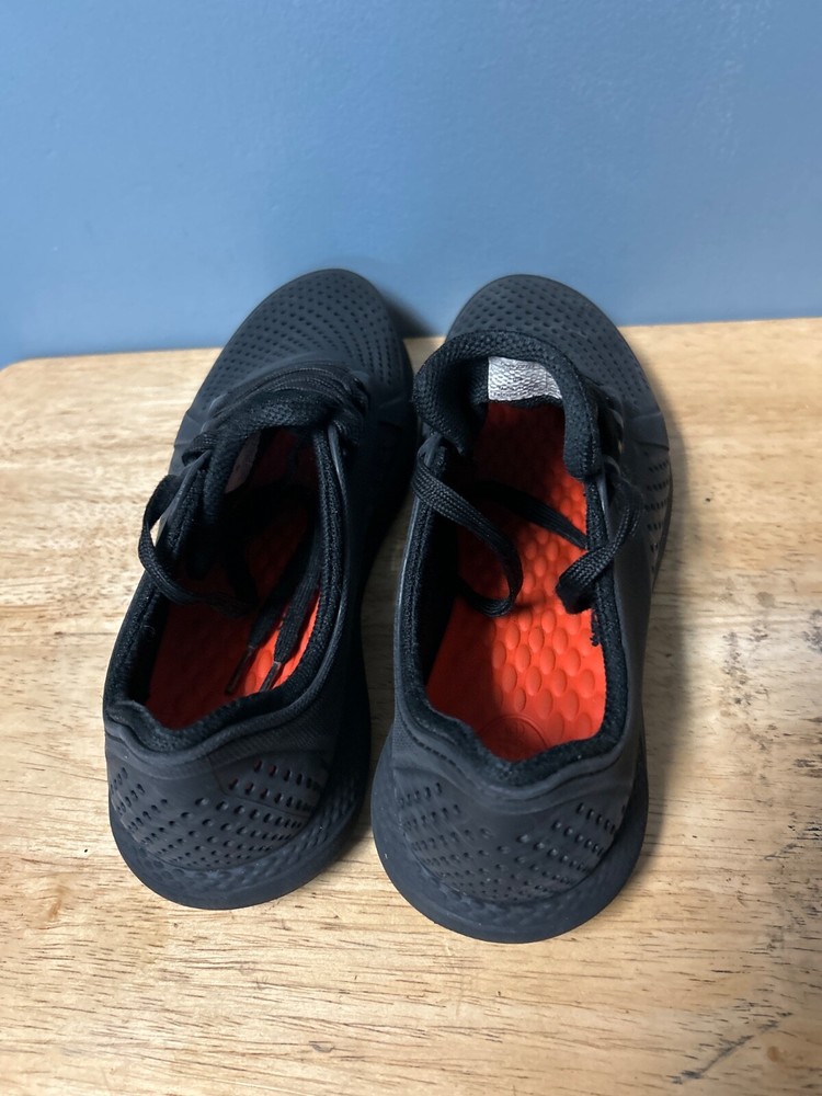 Crocs LiteRide Men’s Pacer All Black Lace Up Comfort Casual Shoes 204967 Size 8