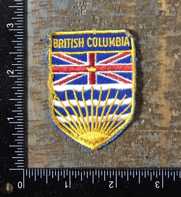 Vintage BRITISH COLUMBIA Flag Emblem Canada Travel Souvenir Embroidered Patch