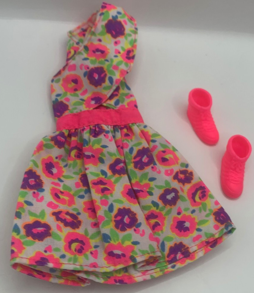 Vintage Barbie Fashion Great Weekend Outfit Clothing Floral Flower Dress Pink