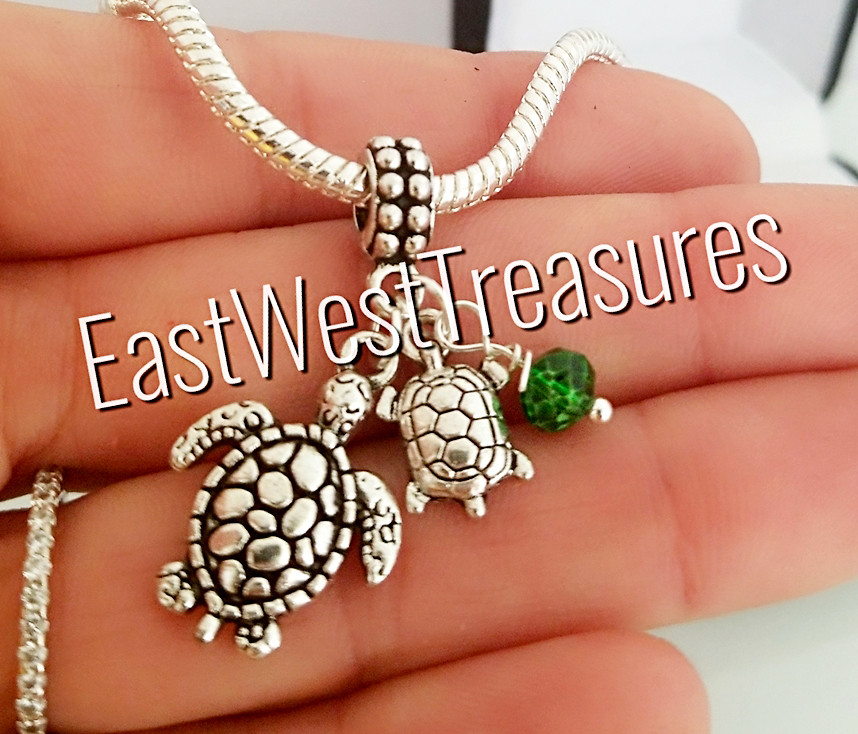 Mothers day Sea Turtle Mother and Child Mom baby Charm bracelet necklace for mom-image