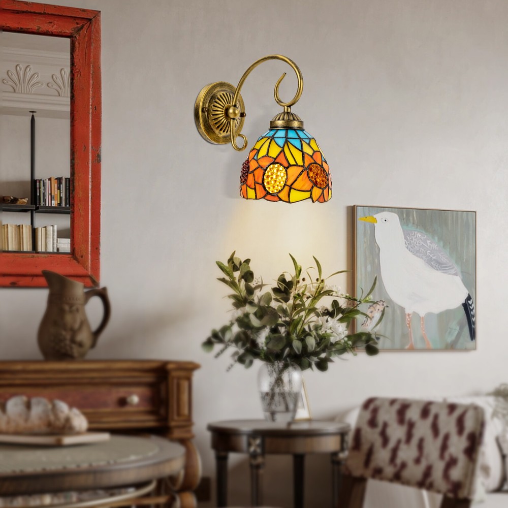 Retro Stained Glass Wall Lamp Tiffany Style Bathroom Wall Sconce Light Fixture