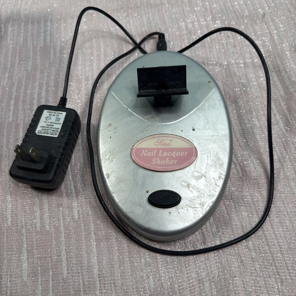 Lina Portable Nail Lacquer Polish Shaker