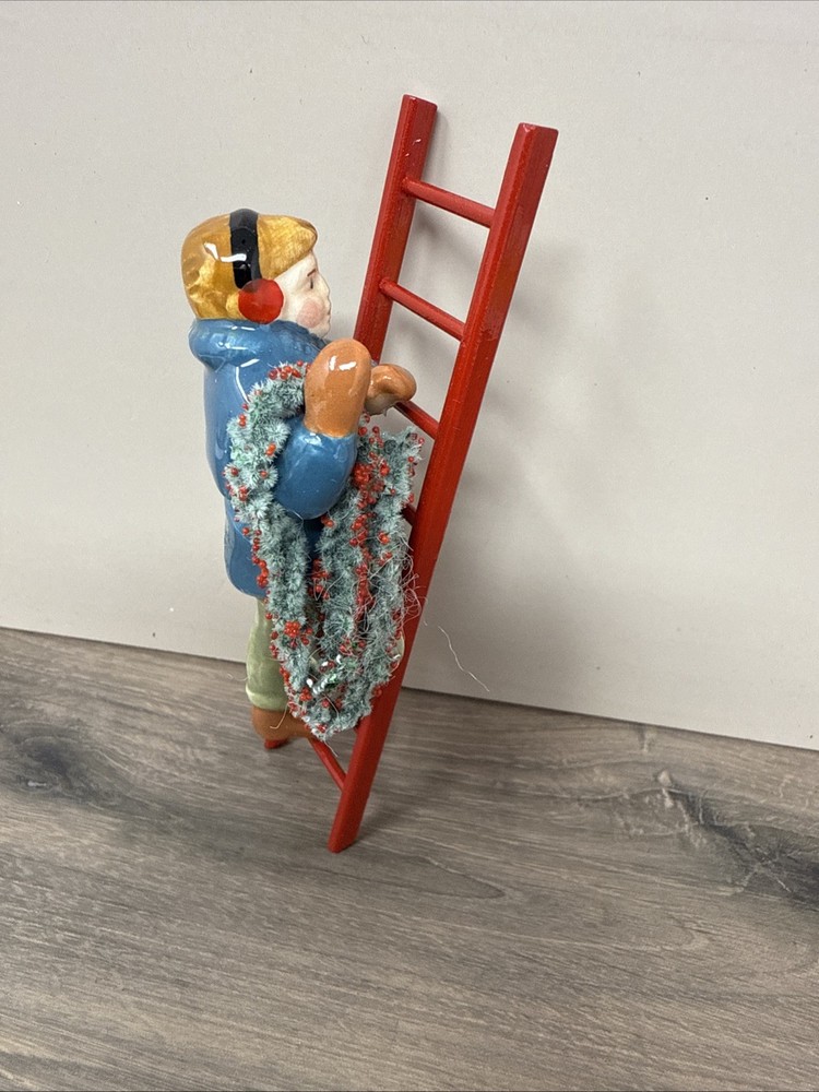 Dept 56 Snow Village Man on Ladder Hanging Garland 51160 . No Box