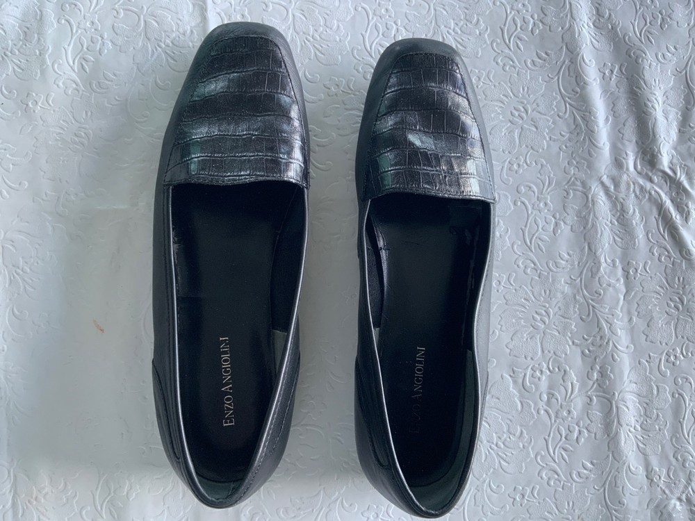 ENZO ANGIOLINI Size 10M  Liberty Flats Slip On Loafer Black with Croc embossing